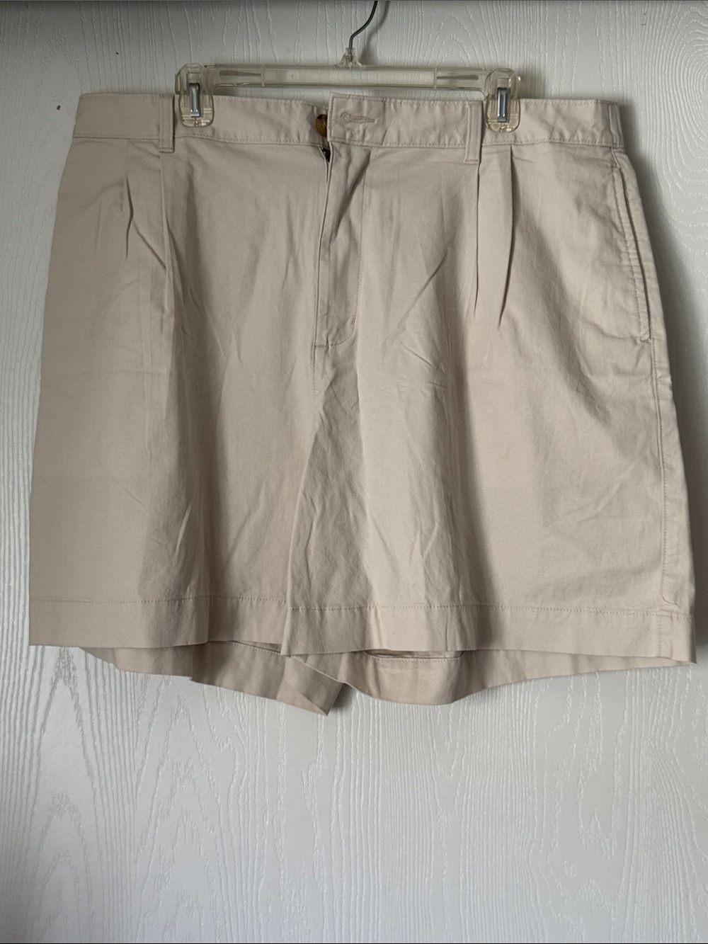 Old Navy Light Beige Flat-Front Men's Shorts